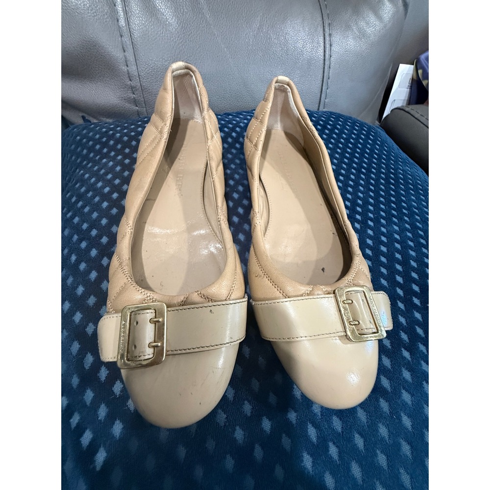 Burberry Beige Quilted Leather Buckle Ballet‎ Flats Made in Italy Size 35.5